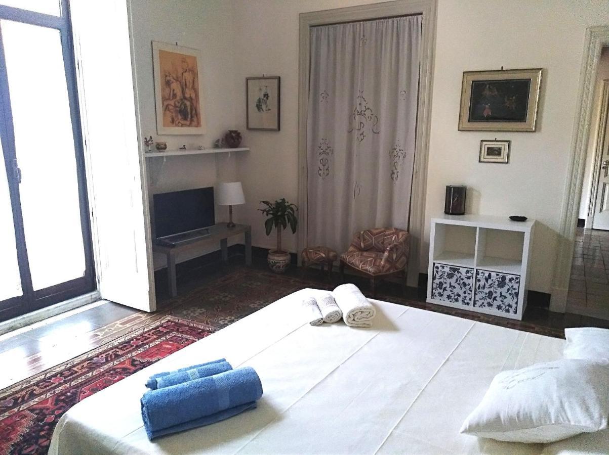 L'Oasi Di Sofia Appartamento Turistico Etnea Cavour Bellini CTA Exterior foto