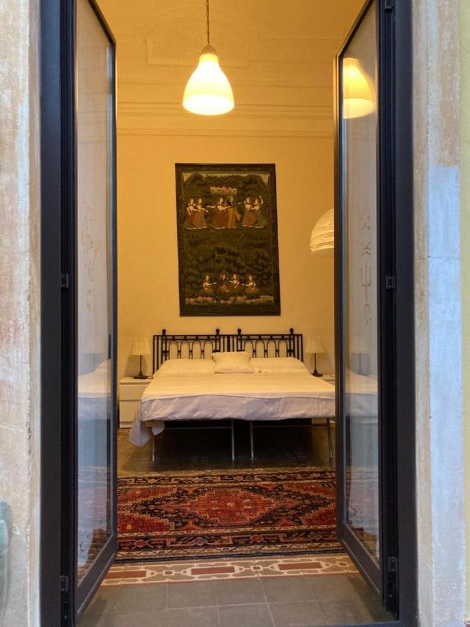L'Oasi Di Sofia Appartamento Turistico Etnea Cavour Bellini CTA Exterior foto